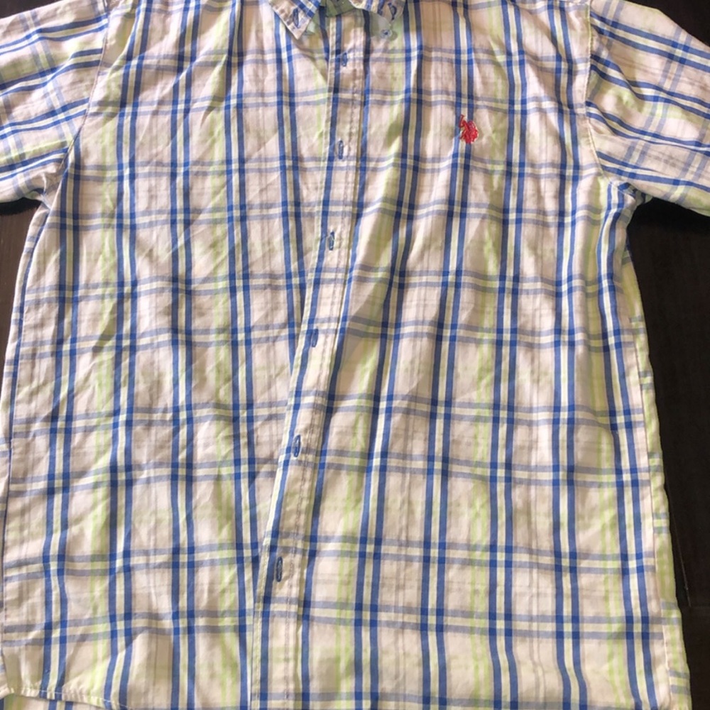 Polo button up